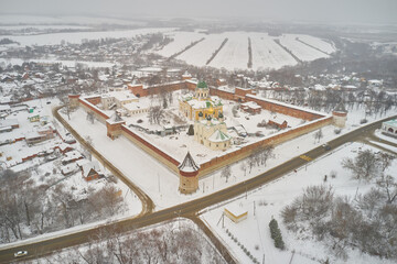 Wall Mural - Scenic aerial view of old Kremlin in ancient russian town Zaraysk in Moscow oblast in Russian Federation. Beautiful winter look of old fortress in historical touristic russian town