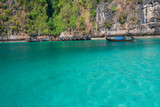 Fototapeta  - Sea beach atmosphere on Phi Phi Island