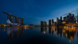 Fototapeta Londyn - City scape of Singapore central area at night.