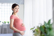 © ryanking999 - Asian pregnant woman simle