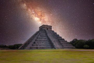 night scene with Milky Way of Chichén-Itzá pyramid in Mexico