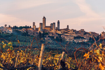 Sticker - San Gimignano, Tuscany: November 10 2021: panorama of the city of towers in Tuscany in autumn