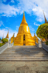 Canvas Print - Wat Phra Kaew in Bangkok thailand is a sacred temple and it's a part of the Thai grand palace, the Temple that houses an ancient Emerald Buddha