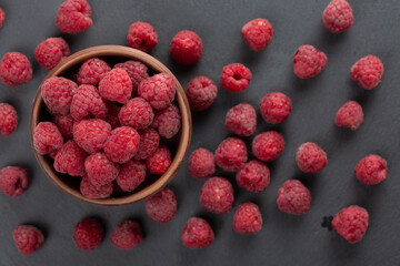 Wall Mural - Close up ripe raspberry healthy food