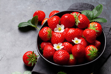 Canvas Print - Ripe garden strawberry