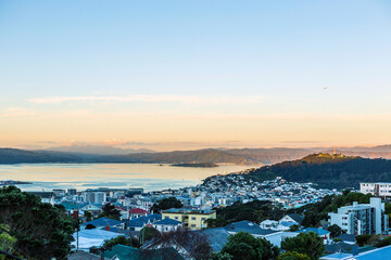 Wall Mural - Sunset over Wellington city harbor, New Zealand