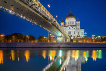 Cathedral Of Christ The Savior In Moscow
