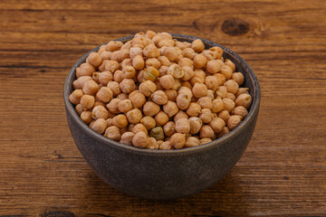 Vegan cuisine - Dry chickpea heap