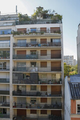 Canvas Print - Balcons d'immeuble résidentiel, quartier d'Auteuil  à Paris