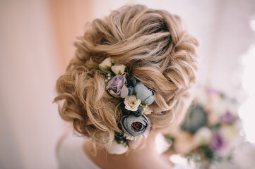 hair ornament in the bride's hairstyle close-up