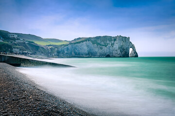 Wall Mural - The Manneporte arch, Etretat, Normandy, France