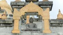 Sandstone Pagoda, Wat Pa Kung Temple In Roi Et Province, Thailand (Wat Prachakom Wanaram-Pahkoong)