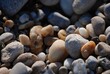 Fluss-Steine in verschiedenen Formen, und Farben, formatfüllend.
