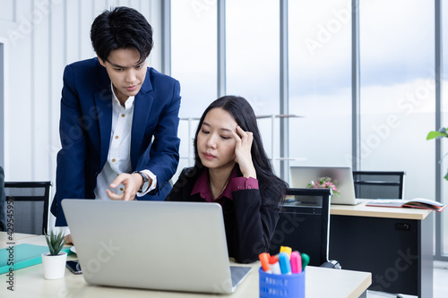 Office Lesbian Pics