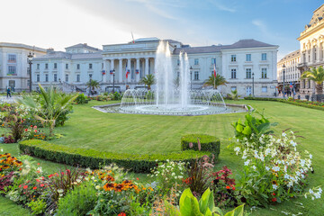 Wall Mural - tours, france. palace of justice building
