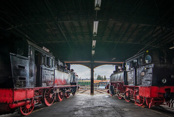 Wall Mural - Lost Place Eisenbahn 