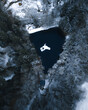 © Quentin - Frozen lake - Lac gelé