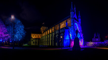 Wall Mural - Winchester cathedral by night - Christmas 2020