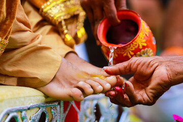 Indian Traditional Wedding: haldi ceremony