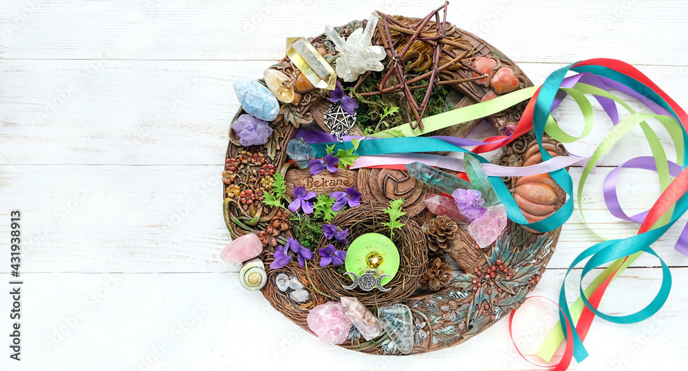 Wiccan altar for Beltane sabbath. spring pagan festive ritual. wheel of ...