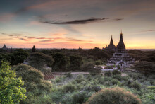 The Sun Rises Across The 2000  Temples And Pagodas At Bagan In The Country Of Burma (Myanmar)