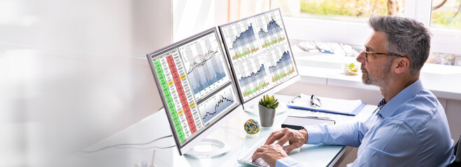 Poster - Stock Exchange Analyst