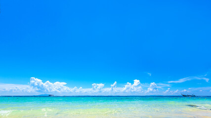 Wall Mural - seascape at Phi Phi island, Thailand