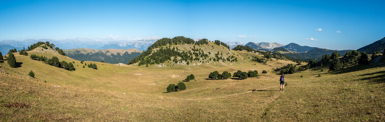 Hiking the high plateaus of the french Vercors National Park