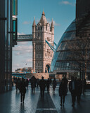 Fototapeta Londyn - Busy London City Tower Bridge