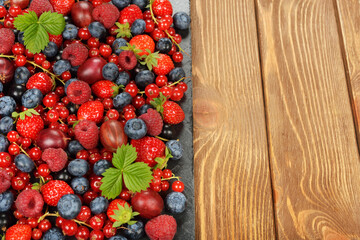 Canvas Print - Various fresh berries