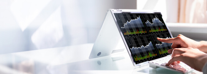 Poster - Stock Broker Looking At Online Market Graph