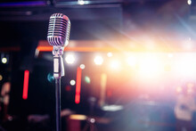 Close-up Retro Vintage Microphone On Blurred Stand Up Background, Concert In Nightclub