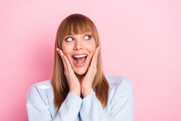 Poster - Portrait of attractive cheerful amazed curious girl enjoying great news copy space isolated over pink pastel color background