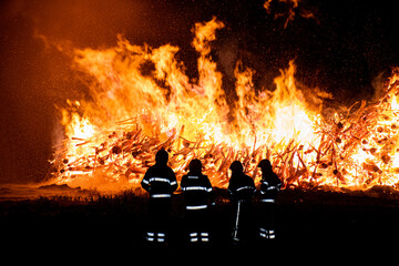 fire burning in the the woods