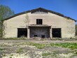 © Левон Мартиросян - old ruined and abandoned farm outside view at daytime