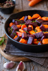 Cooked beets and carrots, healthy vegetarian dish