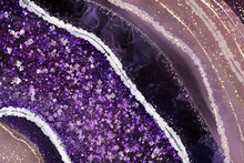 Purple Crystal Geode Background With Glitter And Gold Cracks. Violet Amethyst Sparkling Gemstone With Gold Border. Hand Drawn Watercolor Gem Backdrop Design For Wedding Invitation, Decoration, Card