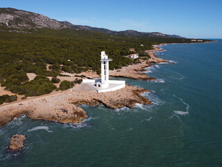 Faro cala Mundina