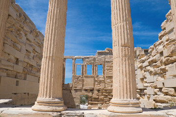 Sticker - Karyatides statues, Erehtheio, on the Acropolis in Athens, Greece