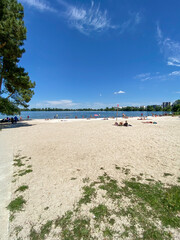 Wall Mural - Plage du lac à Bordeaux, Gironde