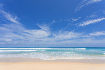 Sea sand beach background Summer beach with sunny sky and coconut tree Phuket island, Thailand Beautiful scene of blue sky and cloud  on sunny day Empty holiday sea where the horizon can see clearly