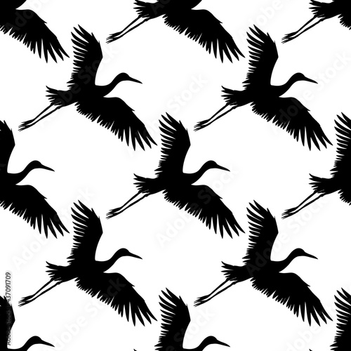 Dekoracja na wymiar  wektor-wzor-czarny-recznie-rysowane-latajacy-zuraw-ptak-sylwetka-na-bialym-tle