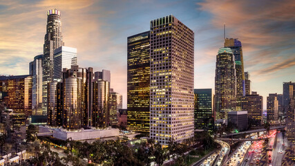 Fototapete - Los Angeles skyline sunset