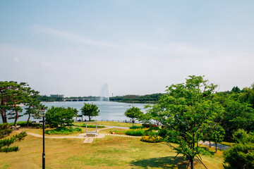 Canvas Print - View of Ilsan Lake Park in Goyang, Korea