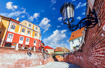 Fototapete - Sibiu, Romania - Historical downtown and Liars Bridge, Transylvania.
