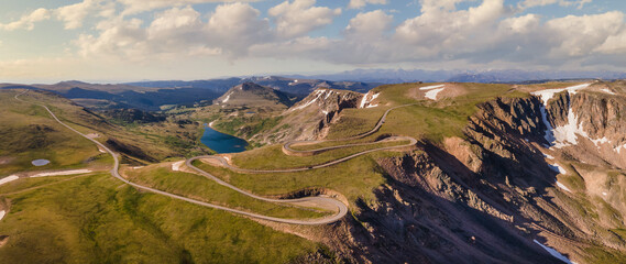 Wall Mural - Beartooth Highway winding scenic drive - vista of the pass and Gardner Lake