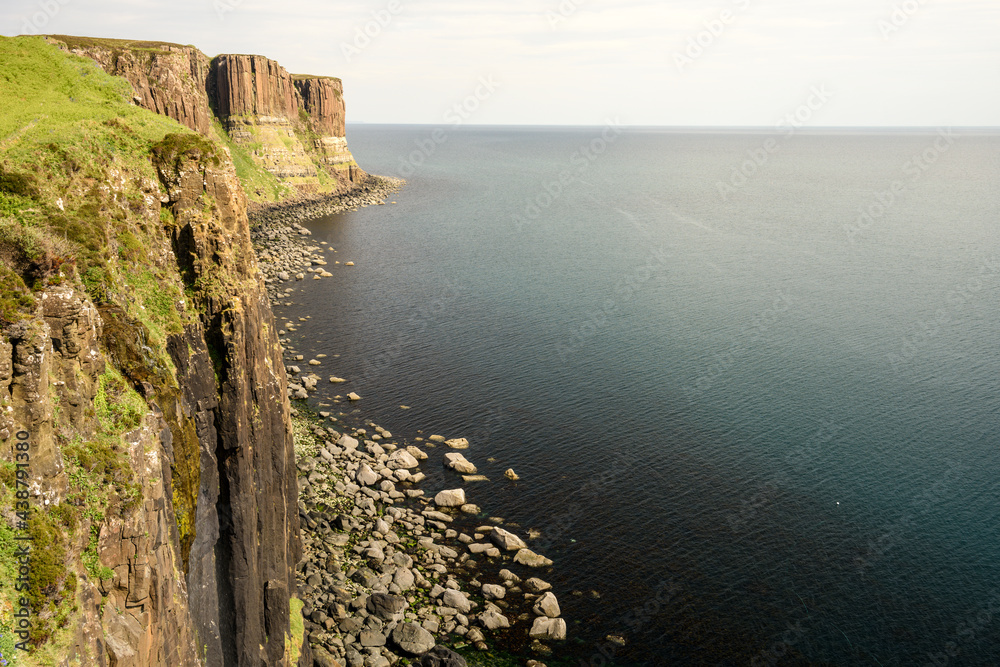 Kilt Rock in Isle of Skye, Scotland. Landscape photography. Sunrise in ...
