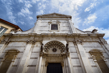 Wall Mural - Baroque church of Saint Giovanni and Reparata, ancient white marble building in the town center of Lucca (Tuscany, Italy) near the cathedral of Saint Martin