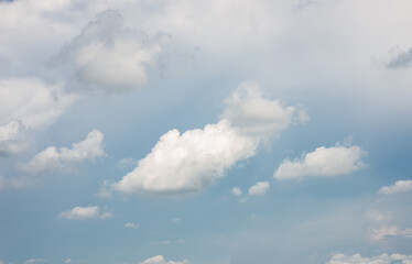 beautiful blue sky and white fluffy cloud horizon outdoor for background.