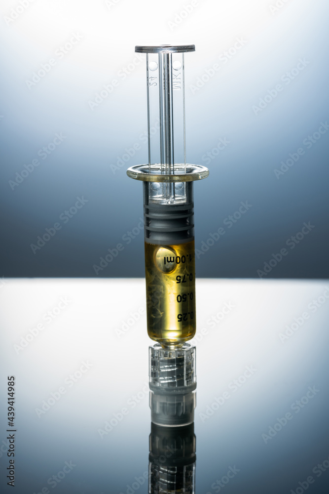 Cannabis Concentrate - Syringe Stock Photo | Adobe Stock